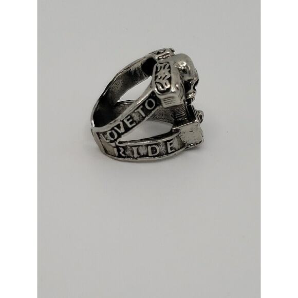 Skull And Motorcycle Engine Biker Ring Love To Ride Size 9 - Picture 5 of 7